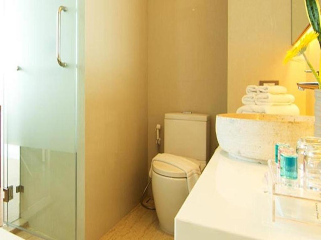 Hotel Seven Zea Chic 3*