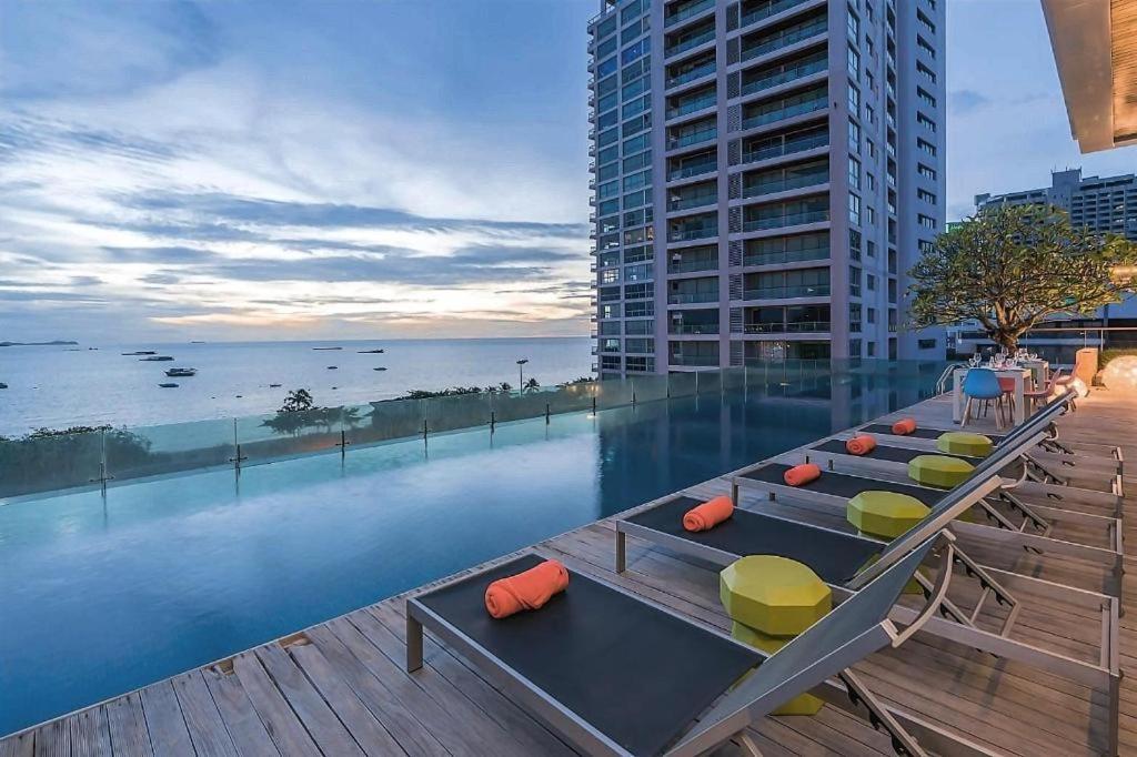 Hotel Seven Zea Chic Pattaya